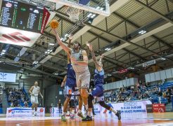 Medipolis SC Jena Eisbaeren Bremerhaven 10102021 00043